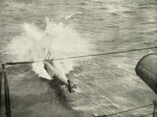 'Torpedo Entering the Water', (1919).  Creator: Unknown.