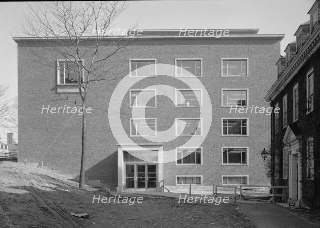 Lamont Library, Harvard University, Cambridge, Massachusetts, 1949. Creator: Gottscho-Schleisner, Inc.