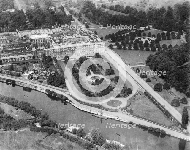 Hampton Court Palace, Richmond-upon-Thames, London, 1920. Artist: Aerofilms.