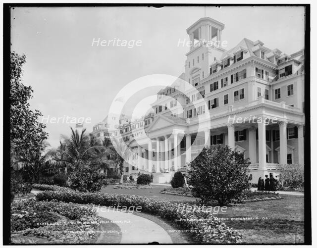 Hotel Royal Poinciana, Palm Beach, Fla., c1900. Creator: Unknown.