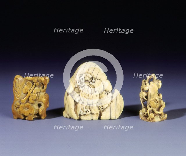 Toggle of a naturalistically rendered lotus leaf, Qing dynasty, China, 18th century. Artist: Unknown