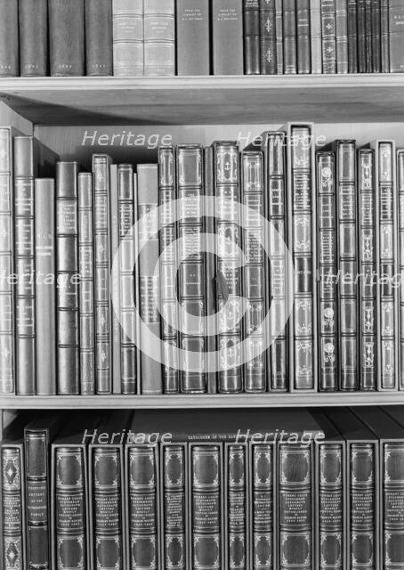 Edwin J. Beinecke, residence in Greenwich, Connecticut, 1945. Creator: Gottscho-Schleisner, Inc.