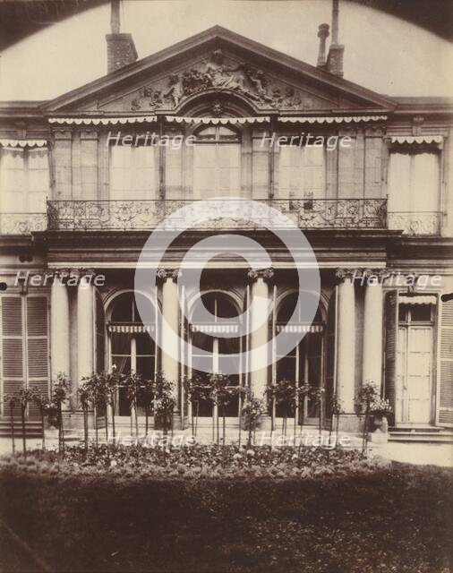 Hotel d'Argenson, rue de Grenelle 101, 1907-1908. Creator: Eugene Atget.