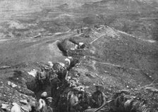 ''Le front russe d'asie; une tranchee russe dans la region de Baibourt', 1916. Creator: Unknown.
