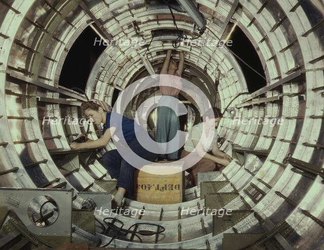 Women workers install fixtures and assem...Douglas Aircraft Company plant, Long Beach, Calif. , 1942 Creator: Alfred T Palmer.