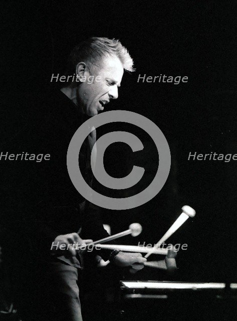 Joe Locke, Ronnie Scott's, London, 2001. Artist: Brian O'Connor