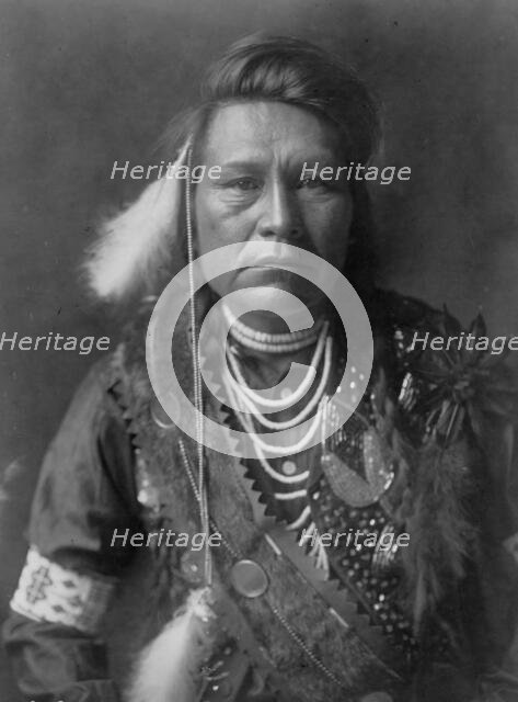 Inashah-Yakima, c1910. Creator: Edward Sheriff Curtis.