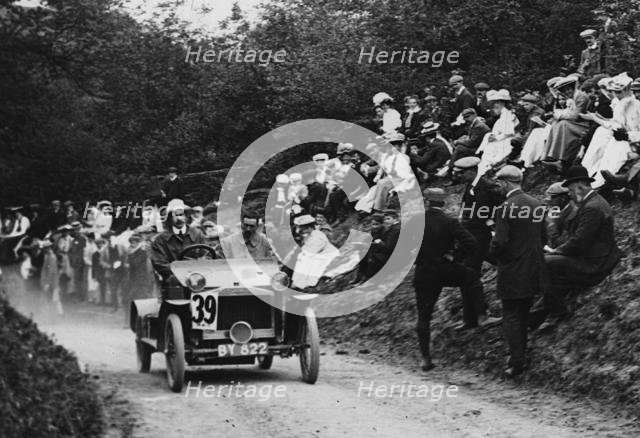 1907 Riley 9hp Victoria. Creator: Unknown.