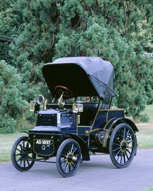 1897 Daimler. Artist: Unknown.