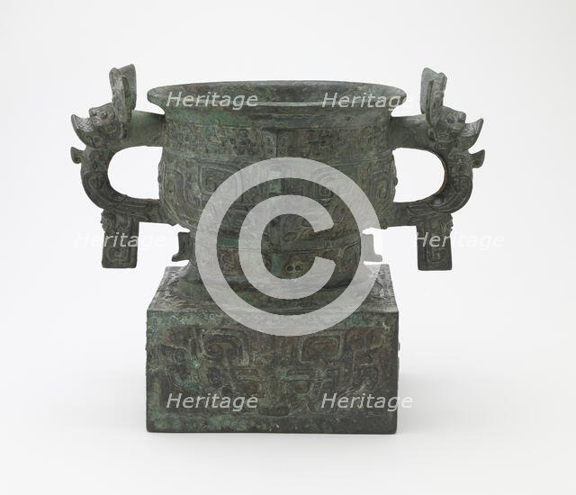 Ritual grain server (gui) with square..., Early Western Zhou dynasty, c.late 11th-early 10th cent BC Creator: Unknown.