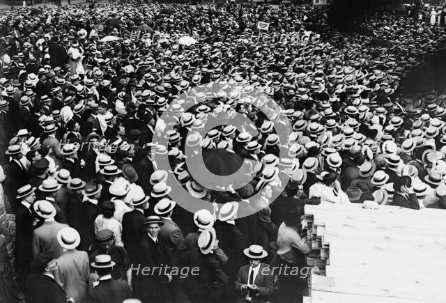 Anti-War meeting, 8 Aug 1914. Creator: Bain News Service.