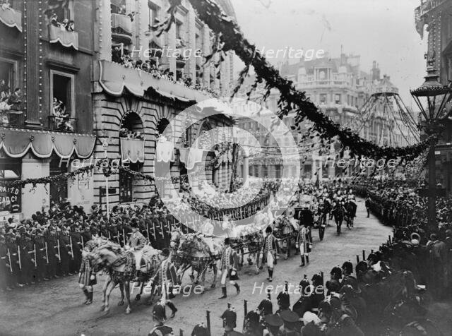 Royal Progress, London, 1911. Creator: Bain News Service.