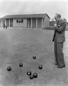 Miners' social club bowling green, Featherstone, West Yorkshire, 1959. Artist: Michael Walters