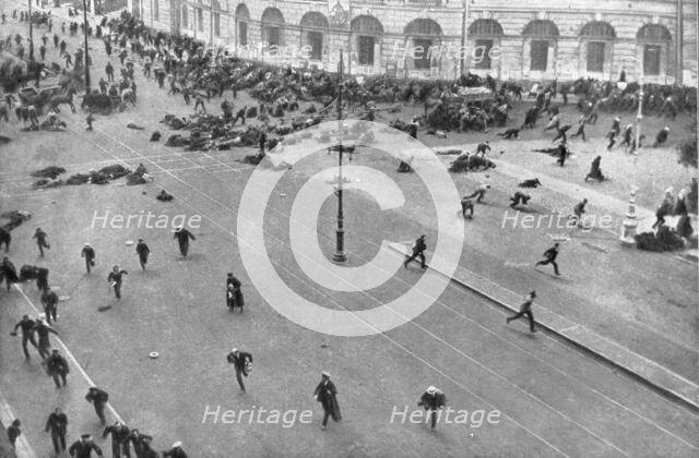 'Les Emeutes de juillet 1917 a Petrograd; Un episode de la Guerre de Rues, le 17 juillet', 1917. Creator: Viktor Bulla.