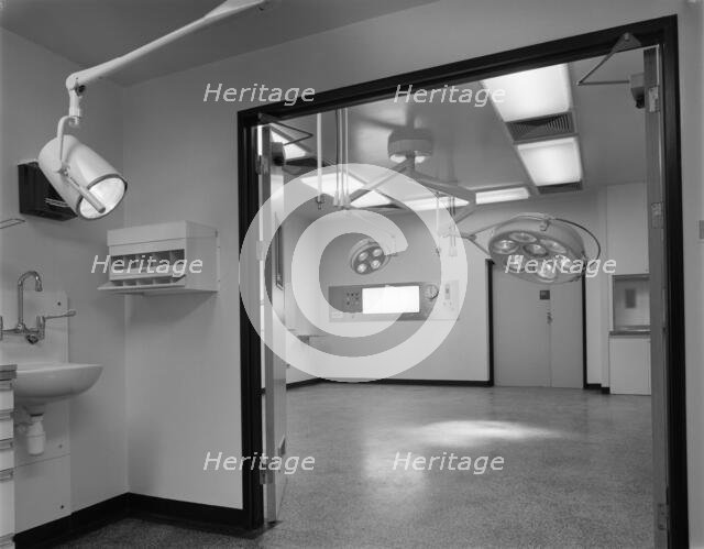 Mayday Hospital, London Road, West Thornton, Croydon, London, 10/12/1982. Creator: John Laing plc.