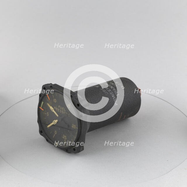 Indicator, Autosyn, Fuel Pressure, C-14A. Creator: Bendix Aviation.