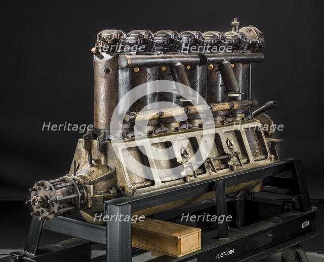 Union Type 2-6, In-line 6 Engine, ca. 1917. Creator: Union Gas Engine Company.