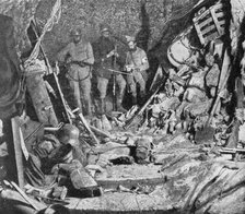 'La bataille de la Somme; vetements, armes, casques et outils abandonnes par les Allemands..., 1916. Creator: Unknown.