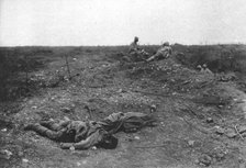 ''La Bataille de la Somme; un coin du camp de bataille', 1916. Creator: Unknown.