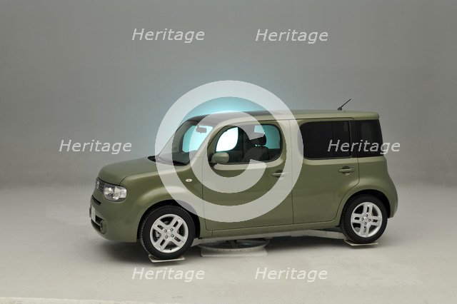 Nissan Cube 2008. Artist: Simon Clay.