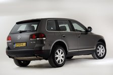 2009 Volkswagen Touareg V6 Tdi Artist: Unknown.