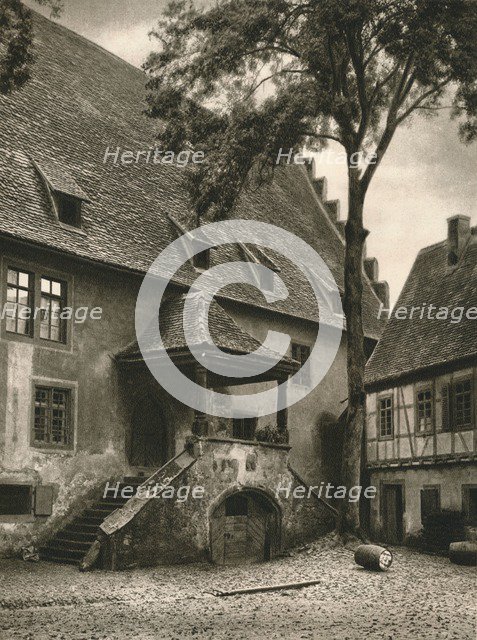 'Michelstadt (Odenwald) - Yard of cellarage', 1931. Artist: Kurt Hielscher.