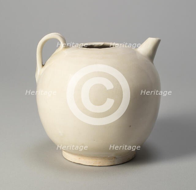 Ovoid Ewer, Five Dynasties period (907-960) or Northern Song dynasty, late 10th / early 11th century Creator: Unknown.