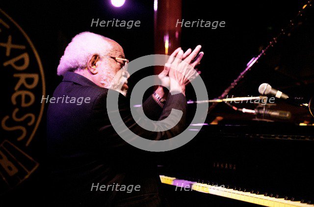 Barry Harris, Pizza Express, Dean St, London, Dec 2005.  Artist: Brian O'Connor.