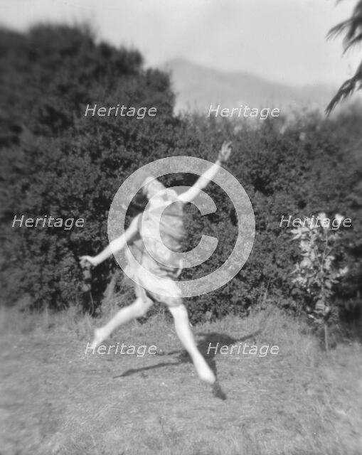 Fuller, Lois, Miss, 1918 May. Creator: Arnold Genthe.