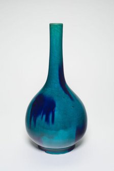 Bottle-Shaped Vase, Qing dynasty (1644-1911), 19th century. Creator: Unknown.