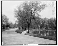 Lake in the park, Columbus, Ohio, between 1900 and 1906. Creator: Unknown.