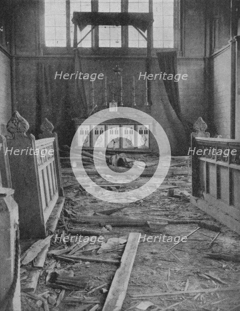 'Guns Shell Dover from French Coast, 1940, (1940). Artist: Unknown.