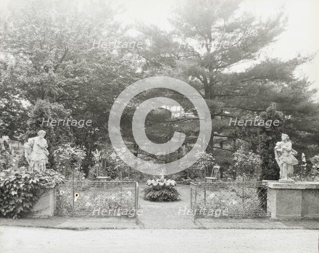 "Villa Crest," Walter Denis Denegre house, Manchester-by-the-Sea, Massachusetts, 1924. Creator: Frances Benjamin Johnston.