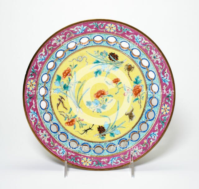 Plate with Talismans for Duanwujie (Dragon Boat Festival), Qing dynasty, (1736-1795). Creator: Unknown.