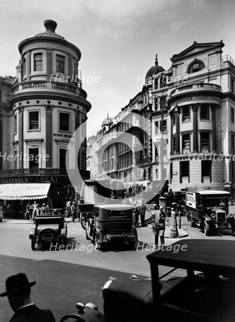 Charing Cross Hospital, City of Westminster, London. Artist: George Davison Reid