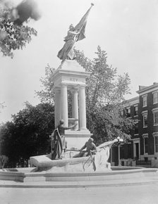 Francis Scott Key Monument in Baltimore, 1914. Creator: Harris & Ewing.