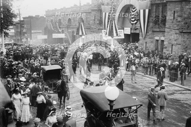 Crowd in front of Convention Hall, Baltimore, Maryland, 1912. Creator: Bain News Service.