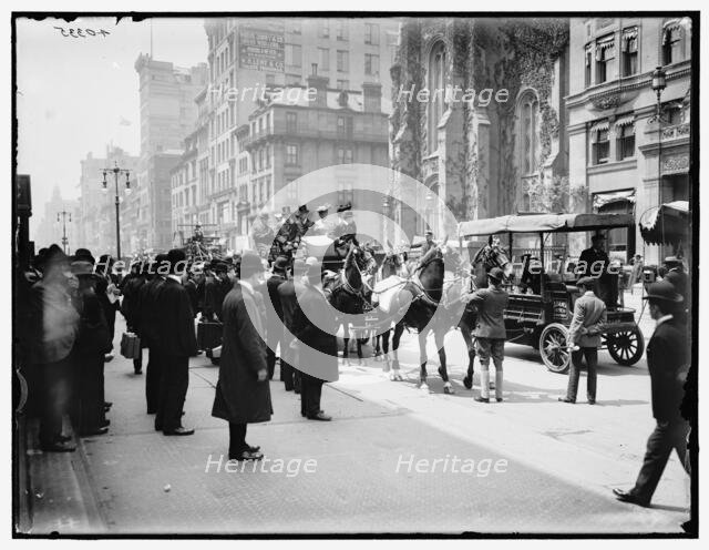 The Belmont coach, New York, between 1900 and 1915. Creator: Unknown.