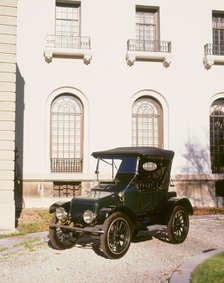 1913 Baker Electric. Artist: Unknown.