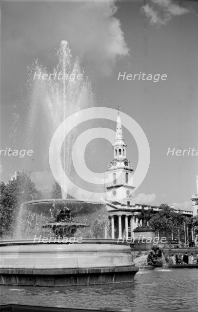 Fountain in Trafalgar Square, London, c1945-c1965. Artist: SW Rawlings