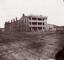 Crutchfield House, Chattanooga, Tennessee, ca. 1864. Creator: George N. Barnard.