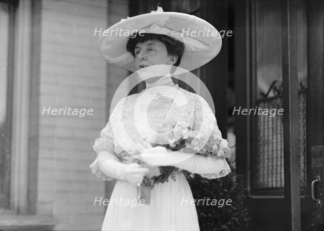 Dolly Madison Breakfast - Mrs. O.W. Underwood, 1912. Creator: Harris & Ewing.