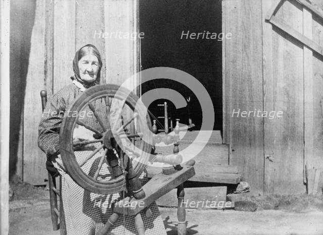 Mountaineers - Mountain Women, 1913. Creator: Harris & Ewing.