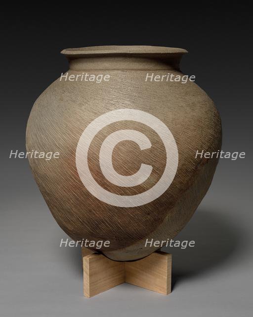 Wide-Mouth Jar, 14th century. Creator: Unknown.