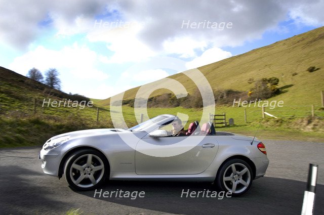 2004 Mercedes Benz SLK 200K. Artist: Unknown.