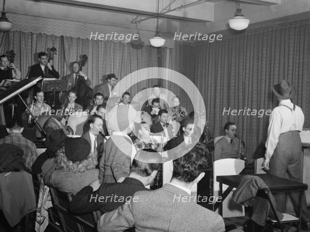Portrait of Brick Fleagle and Sandy Williams, Nola's, New York, N.Y., ca. Feb. 1947. Creator: William Paul Gottlieb.