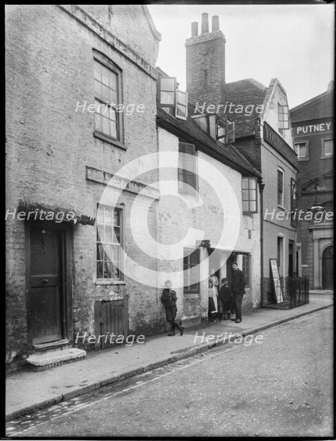 Brewhouse Lane, Putney, Wandsworth, Greater London Authority, 1912. Creator: William O Field.