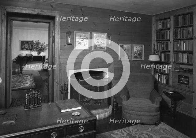 Guido R. Rahr, residence in Manitowoc, Wisconsin, 1945. Creator: Gottscho-Schleisner, Inc.