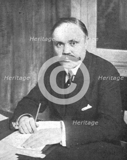 'M. Loucheur, sous-secretaire d'Etat au ministere de l'Armement et des Fabrications de guerre', 1916 Creator: Manuel.