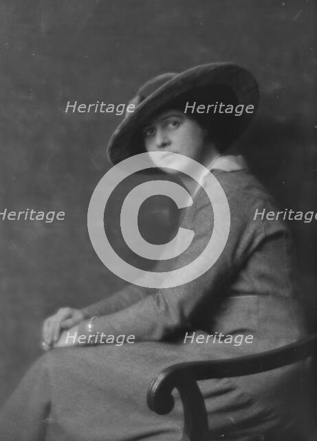 Harriman, Miss, portrait photograph, 1916 Mar. 3. Creator: Arnold Genthe.